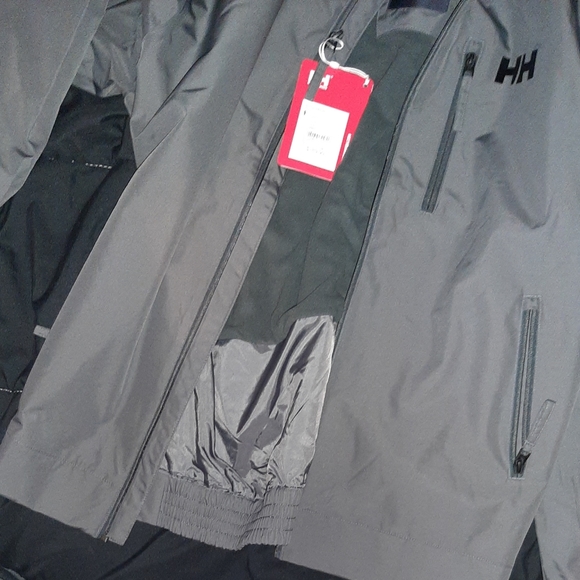 BNWT Helly Hansen foul weather Jacket - Picture 2 of 8